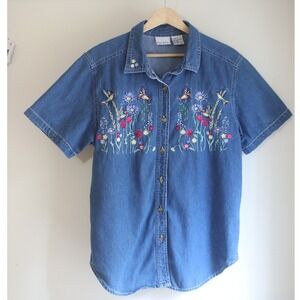 Bobbie Brooks Womens M Denim Embroidered Hummingbird Floral Button Down Shirt